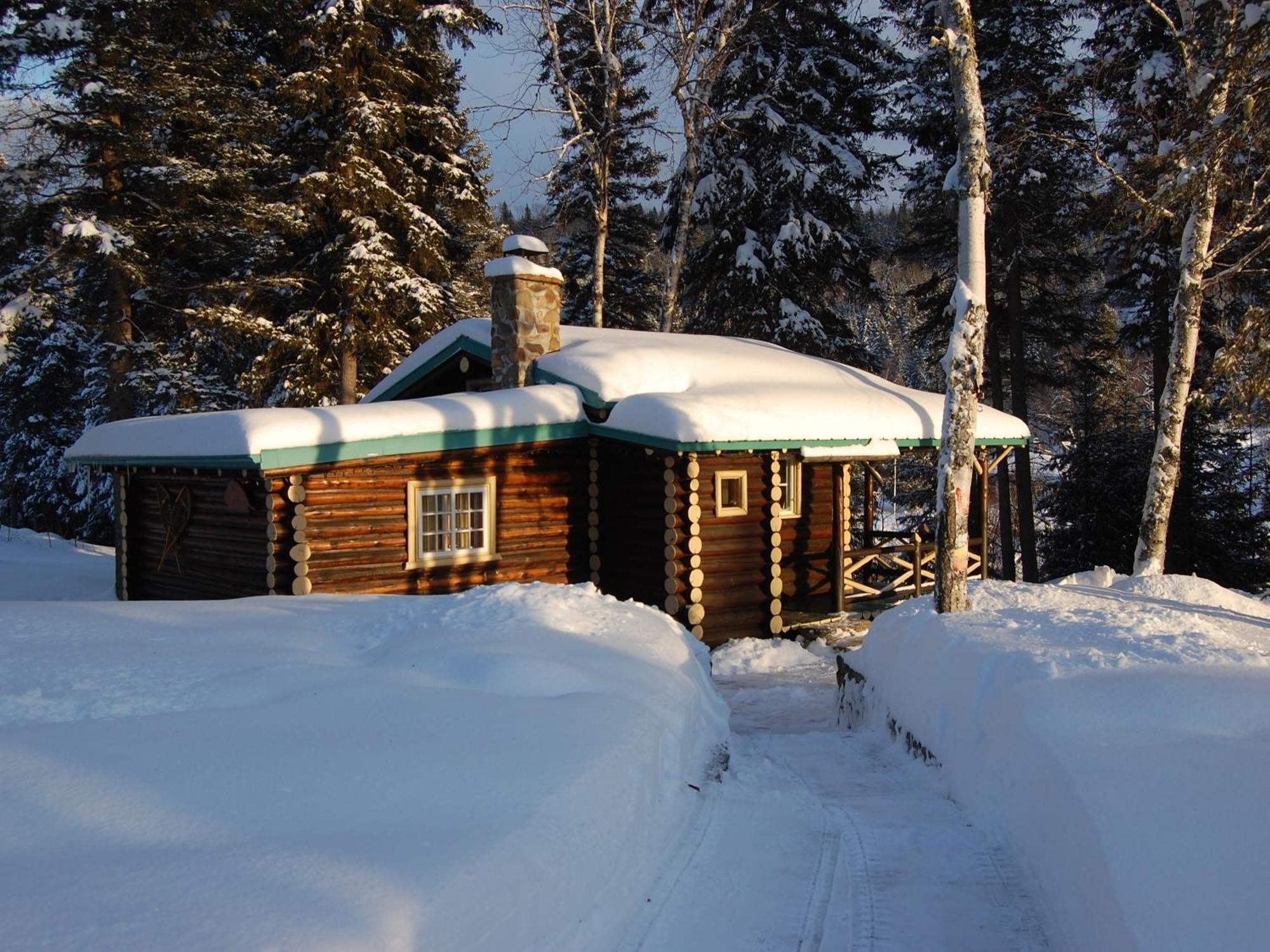 Domaine Le Bostonnais - Le Village En Bois Rond La Tuque Ruang foto